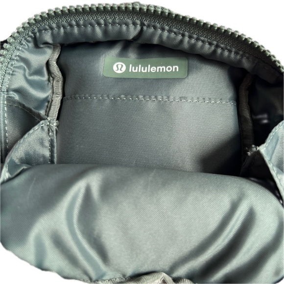 Lululemon Easy Access Crossbody Bag Green Front Pocket 6” x 7” - Picture 6 of 9